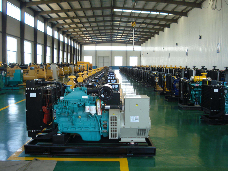 平江租赁发电机-柴油发电机组冒蓝烟、冒黑烟、冒白烟故障分析