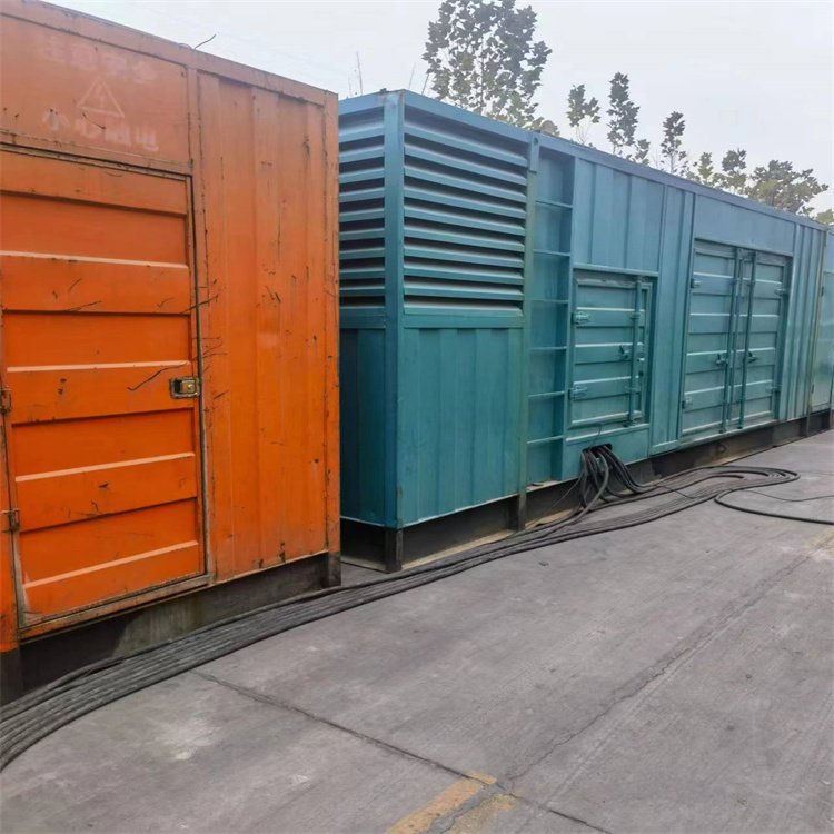 平江如何选择适合 600kW 柴油发电机组的热继电器？