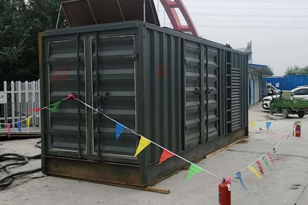 平江发电机租赁空气滤清器多久更换一次？