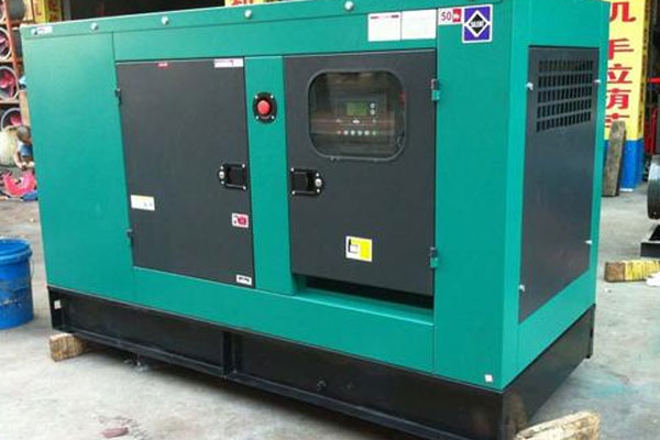 平江如何检查机油的使用时间？