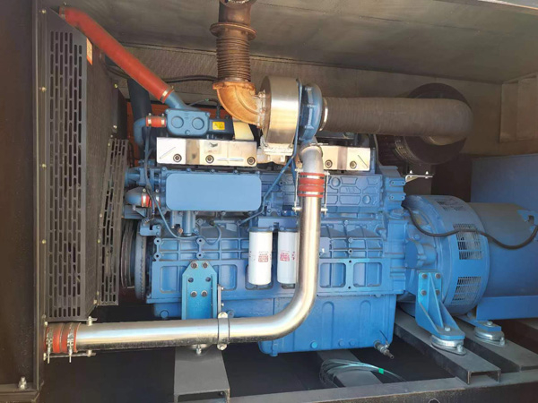 平江燃油消耗率与进气温度的具体关系是什么？