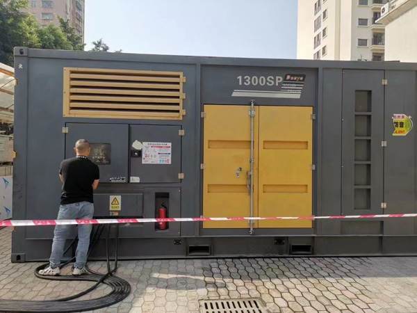 平江500KW发电机组冬季应该配多大的启动电瓶？