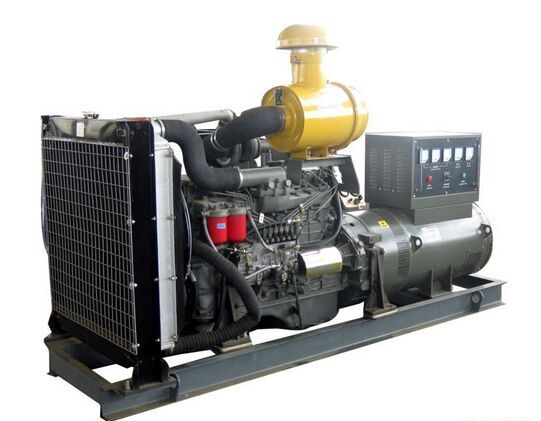 平江汽油发电机组冬季保养时，燃油系统需要注意什么？