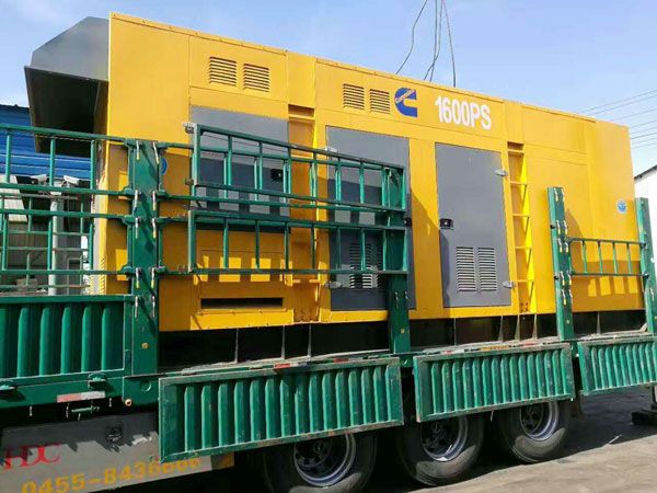 平江测量水冷式机油散热器密封件尺寸时的注意事项有哪些？